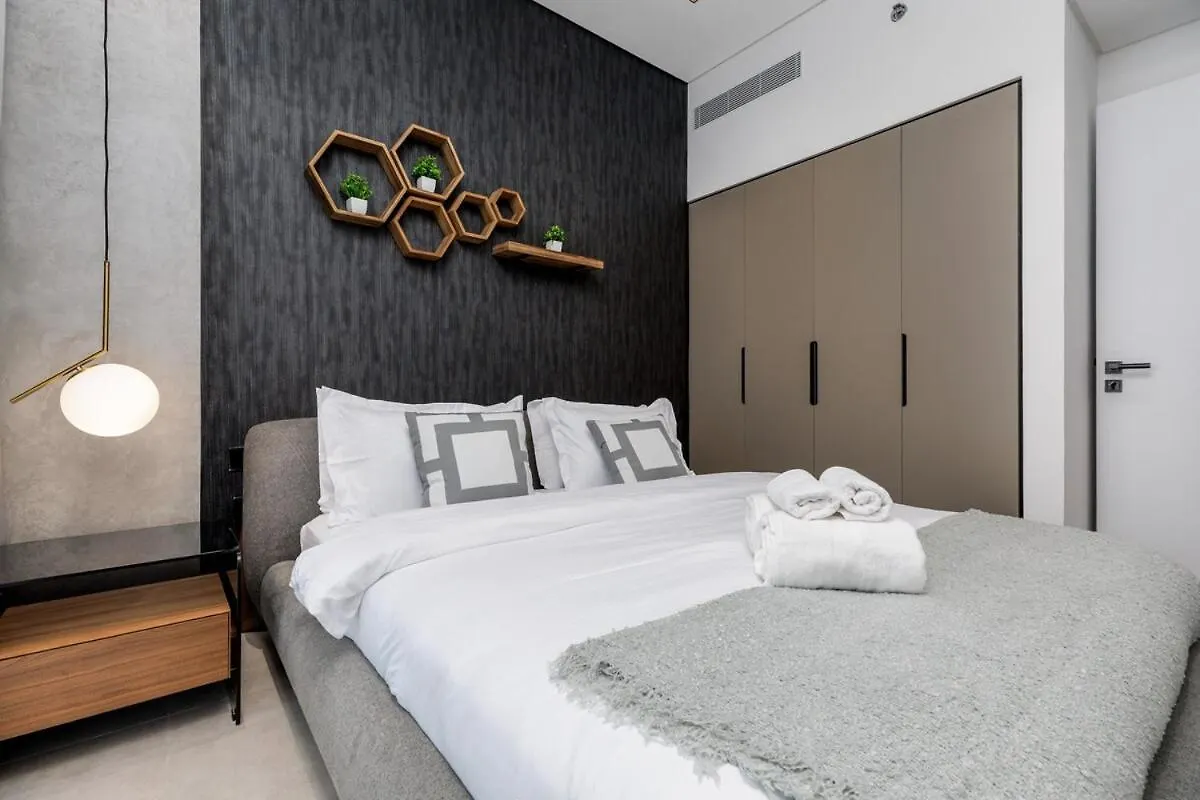 Апартаменты Waves - Elegant Waterfront Living In Dubai'S Business Bay